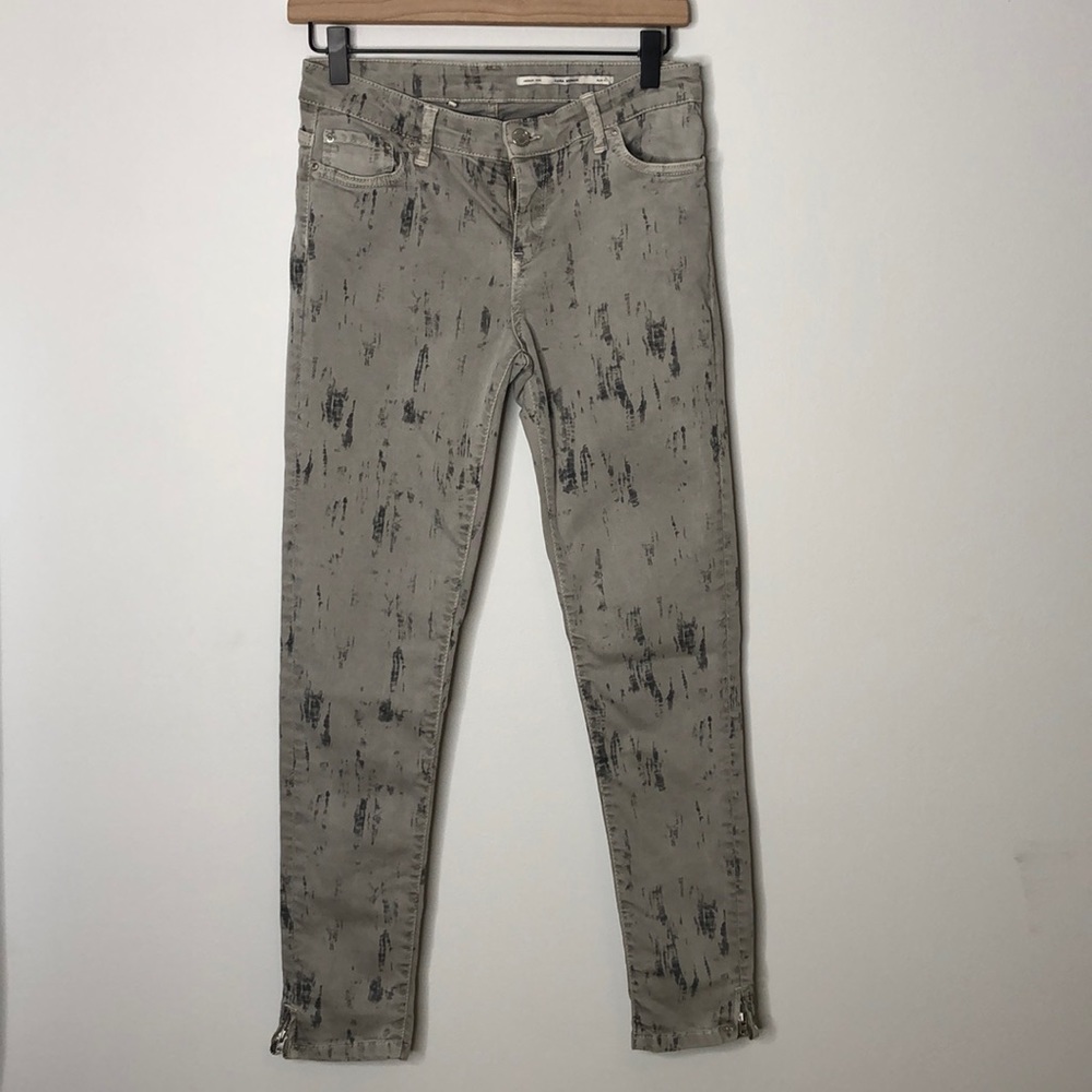 Zara Woman Medium Rise Slim Fit Ankle Zip Pant